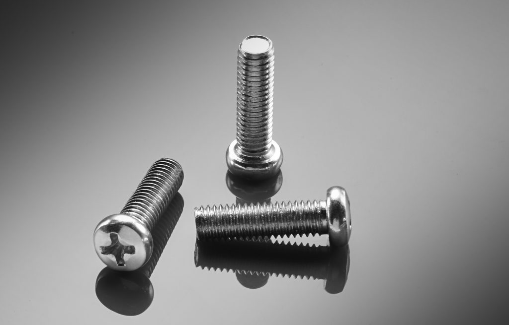 Bolts and metric screws KILTON